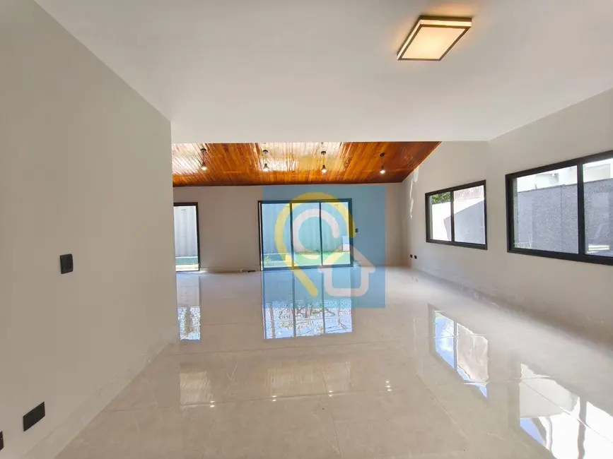 Foto 4 de Casa de Condomínio com 4 quartos à venda, 332m2 em Santana De Parnaiba - SP