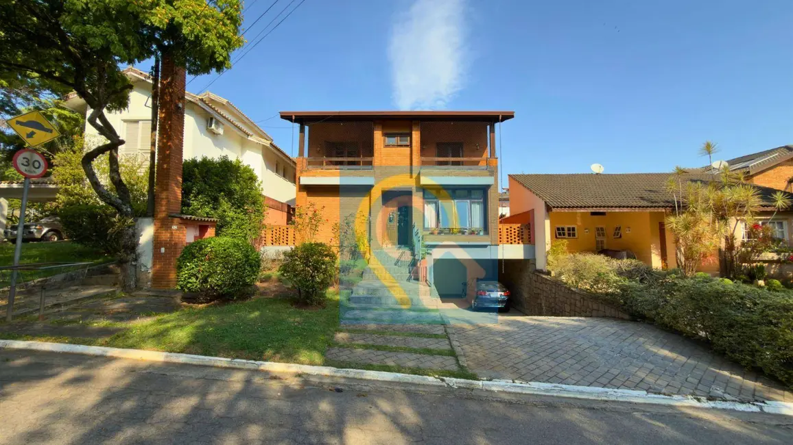 Foto 2 de Casa de Condomínio com 4 quartos à venda, 360m2 em Santana De Parnaiba - SP