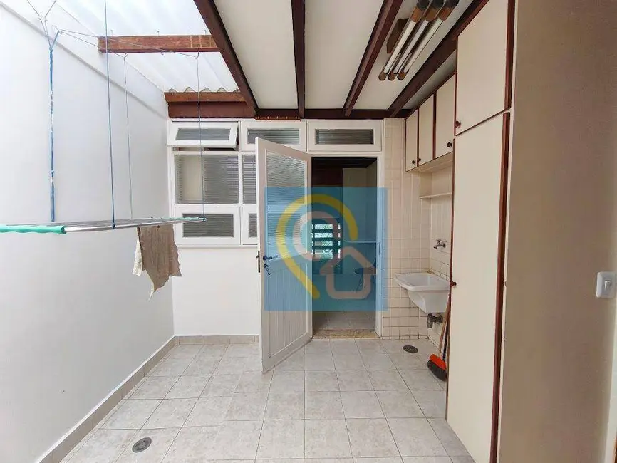 Foto 9 de Casa de Condomínio com 3 quartos para alugar, 161m2 em Santana De Parnaiba - SP