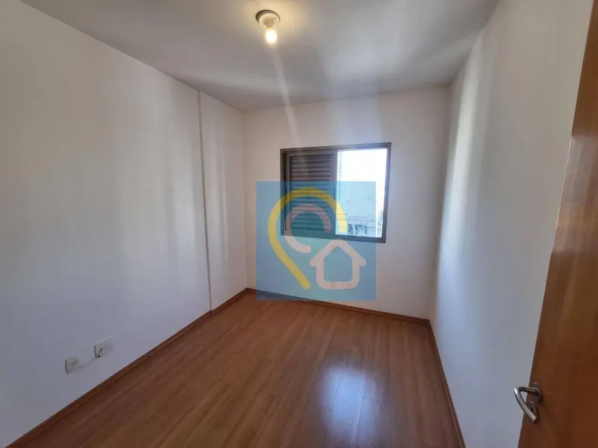 Foto 4 de Apartamento com 3 quartos para alugar, 80m2 em Alphaville Industrial, Barueri - SP