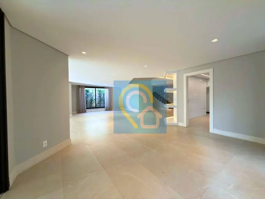 Foto 5 de Casa de Condomínio com 4 quartos à venda e para alugar, 600m2 em Barueri - SP