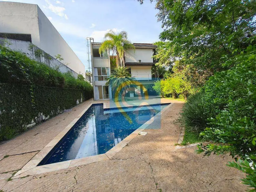 Casa de Condomínio com 4 quartos à venda, 1100m2 em Santana De Parnaiba - SP - imagem 3 Foto 3 de Casa de Condomínio com 4 quartos à venda, 1100m2 em Santana De Parnaiba - SP