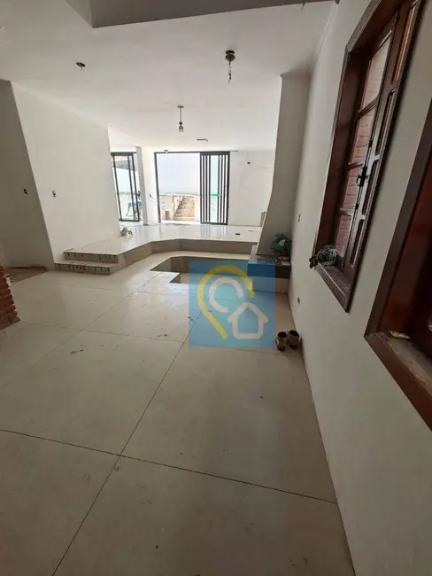 Foto 5 de Casa de Condomínio com 5 quartos à venda, 360m2 em Santana De Parnaiba - SP