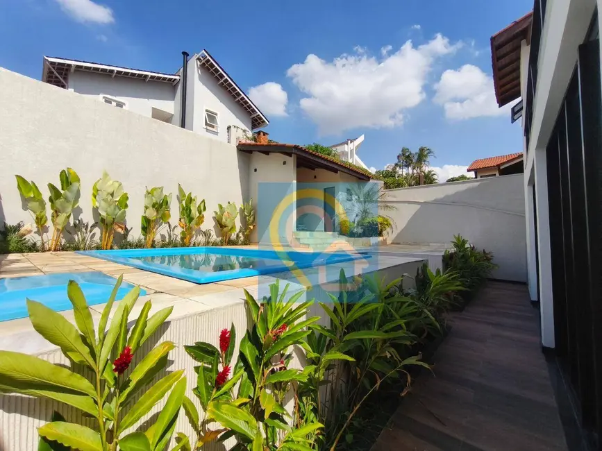 Foto 4 de Casa de Condomínio com 5 quartos à venda, 360m2 em Santana De Parnaiba - SP