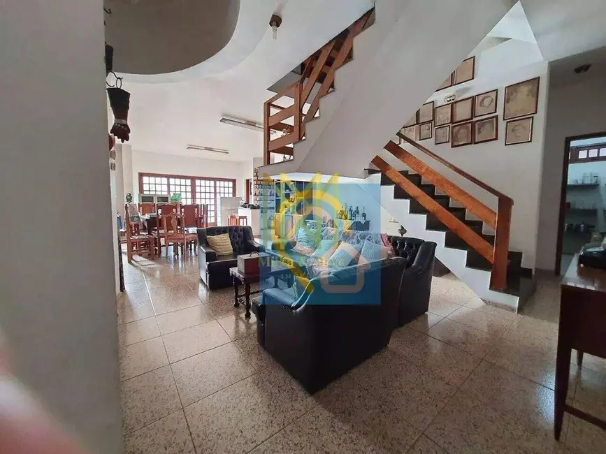 Foto 3 de Casa de Condomínio com 4 quartos à venda, 408m2 em Santana De Parnaiba - SP