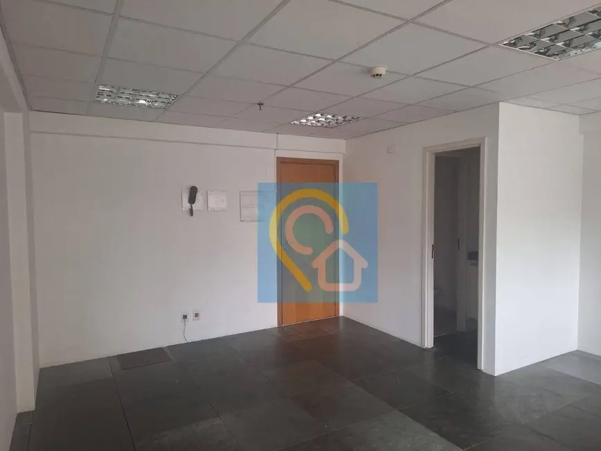 Foto 2 de Sala Comercial à venda, 32m2 em Alphaville Industrial, Barueri - SP