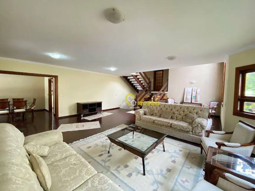 Casa de Condomínio com 4 quartos à venda e para alugar, 560m2 em Barueri - SP - imagem 3 Foto 3 de Casa de Condomínio com 4 quartos à venda e para alugar, 560m2 em Barueri - SP