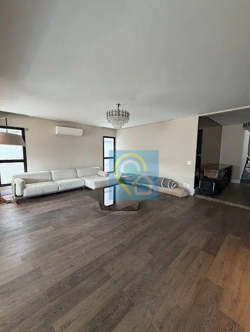 Casa de Condomínio com 5 quartos à venda, 640m2 em Barueri - SP - imagem 6 Foto 6 de Casa de Condomínio com 5 quartos à venda, 640m2 em Barueri - SP