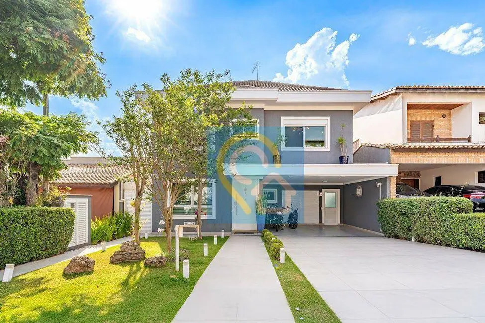 Foto 2 de Casa de Condomínio com 4 quartos à venda, 360m2 em Santana De Parnaiba - SP