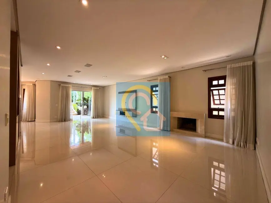 Foto 5 de Casa de Condomínio com 3 quartos à venda, 490m2 em Santana De Parnaiba - SP