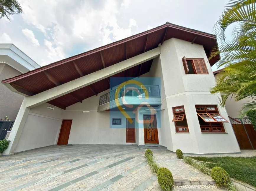 Foto 3 de Casa de Condomínio com 3 quartos à venda, 490m2 em Santana De Parnaiba - SP