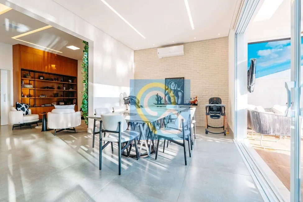 Casa de Condomínio com 4 quartos à venda, 360m2 em Santana De Parnaiba - SP - imagem 3 Foto 3 de Casa de Condomínio com 4 quartos à venda, 360m2 em Santana De Parnaiba - SP