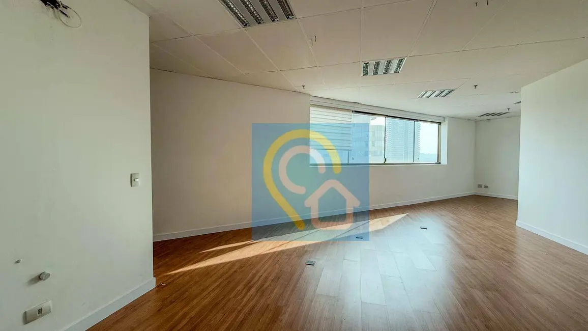 Foto 4 de Sala Comercial para alugar, 59m2 em Empresarial 18 do Forte, Barueri - SP