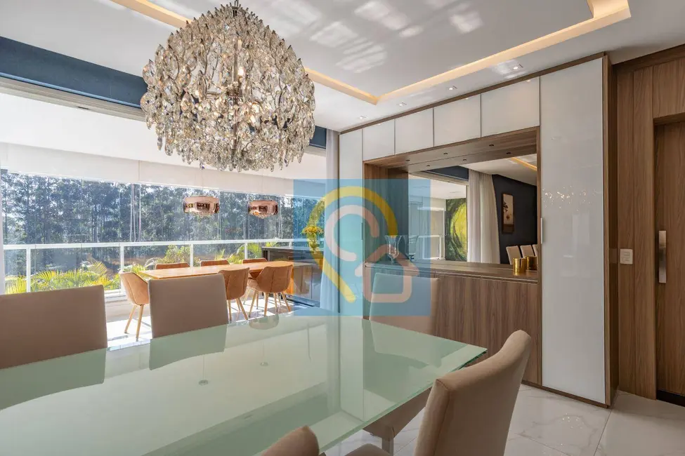 Foto 3 de Apartamento com 3 quartos à venda, 224m2 em Santana De Parnaiba - SP