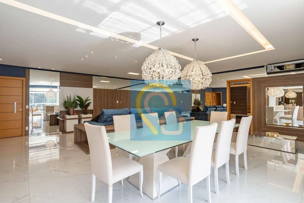 Foto 1 de Apartamento com 3 quartos à venda, 224m2 em Santana De Parnaiba - SP