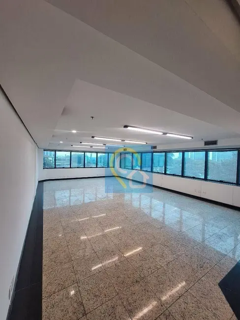 Sala Comercial para alugar, 91m2 em Alphaville Industrial, Barueri - SP - imagem 1 Foto 1 de Sala Comercial para alugar, 91m2 em Alphaville Industrial, Barueri - SP