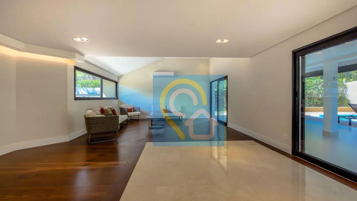 Foto 4 de Casa de Condomínio com 4 quartos para alugar, 1479m2 em Residencial Tamboré, Barueri - SP