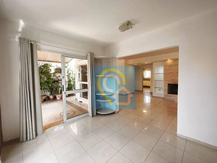 Foto 8 de Casa de Condomínio com 3 quartos para alugar, 180m2 em Tamboré, Santana De Parnaiba - SP