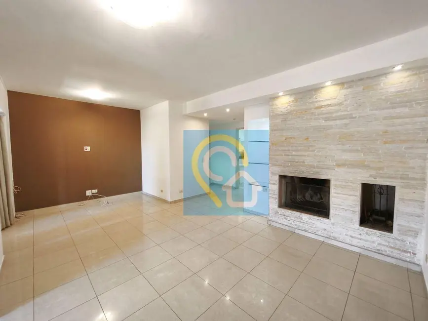 Foto 3 de Casa de Condomínio com 3 quartos para alugar, 180m2 em Tamboré, Santana De Parnaiba - SP