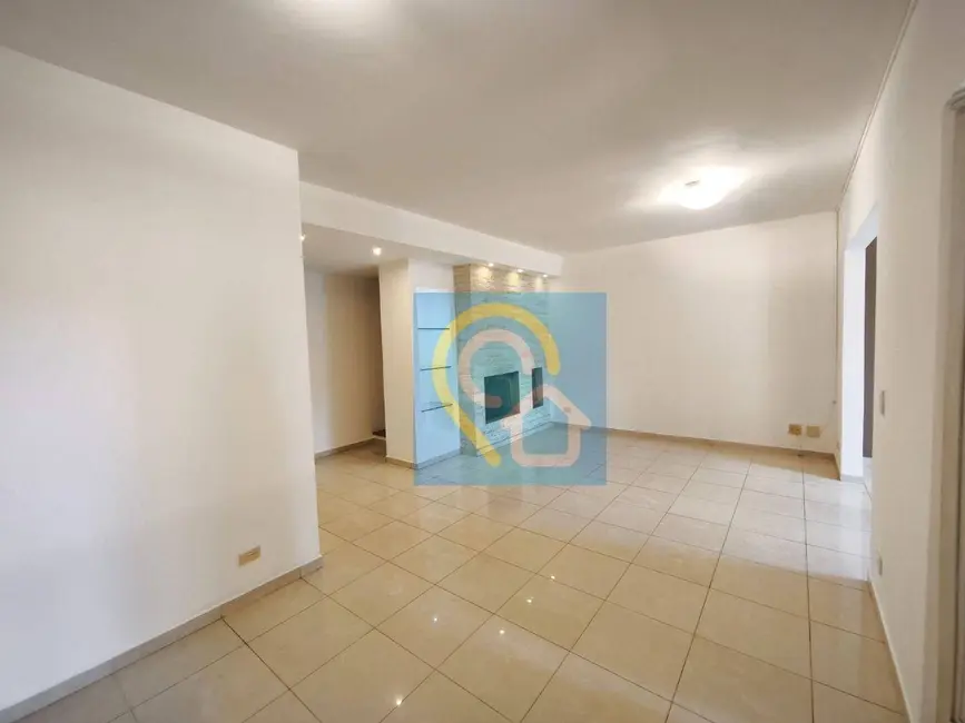 Foto 6 de Casa de Condomínio com 3 quartos para alugar, 180m2 em Tamboré, Santana De Parnaiba - SP