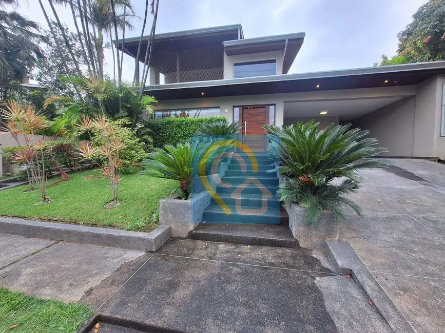 Foto 1 de Casa de Condomínio com 4 quartos para alugar, 560m2 em Barueri - SP