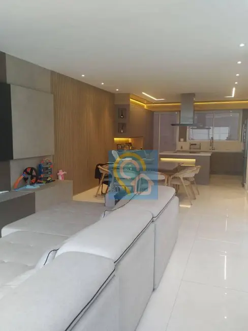 Foto 1 de Casa com 3 quartos à venda, 125m2 em Vila do Conde, Barueri - SP