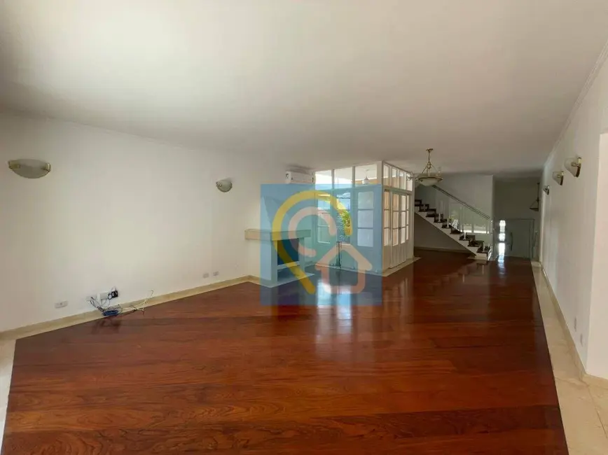 Foto 3 de Casa de Condomínio com 3 quartos à venda e para alugar, 360m2 em Santana De Parnaiba - SP
