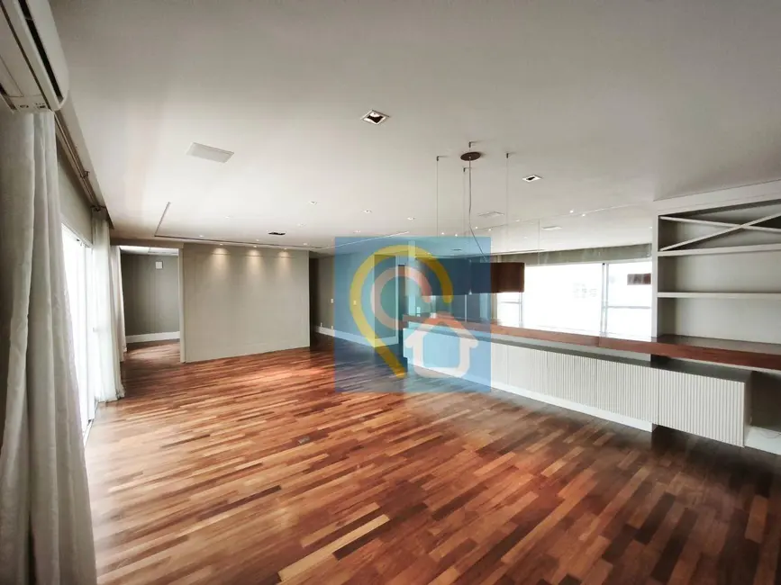 Foto 4 de Apartamento com 3 quartos à venda e para alugar, 243m2 em Alphaville Industrial, Barueri - SP