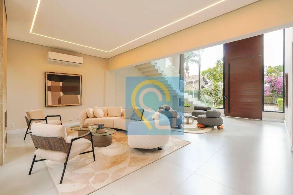 Casa de Condomínio com 4 quartos à venda, 600m2 em Santana De Parnaiba - SP - imagem 5 Foto 5 de Casa de Condomínio com 4 quartos à venda, 600m2 em Santana De Parnaiba - SP