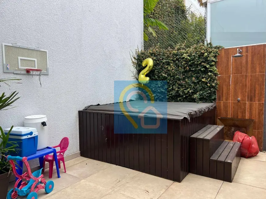 Casa de Condomínio com 4 quartos à venda, 180m2 em Santana De Parnaiba - SP - imagem 2 Foto 2 de Casa de Condomínio com 4 quartos à venda, 180m2 em Santana De Parnaiba - SP