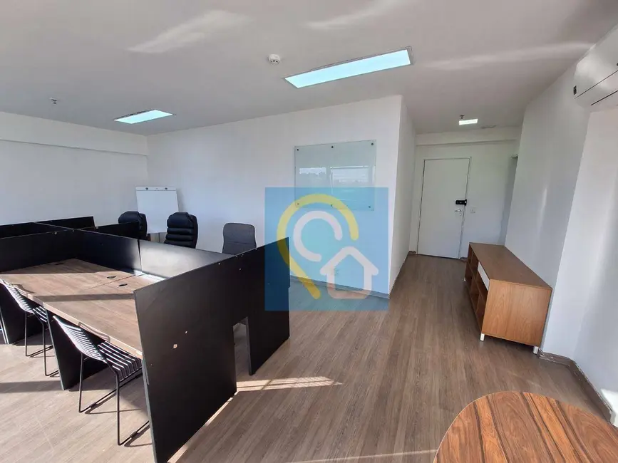 Foto 5 de Sala Comercial para alugar, 43m2 em Alphaville Empresarial, Barueri - SP