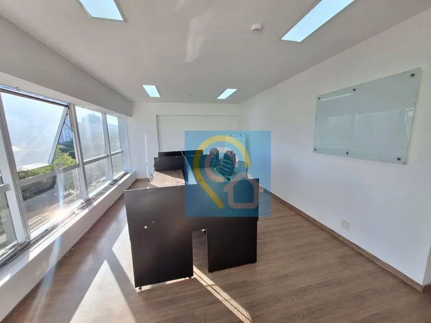 Foto 3 de Sala Comercial para alugar, 43m2 em Alphaville Empresarial, Barueri - SP