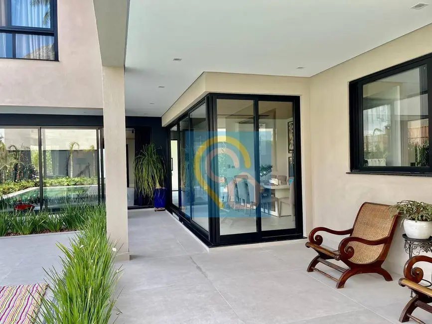 Foto 7 de Casa de Condomínio com 5 quartos à venda e para alugar, 589m2 em Barueri - SP