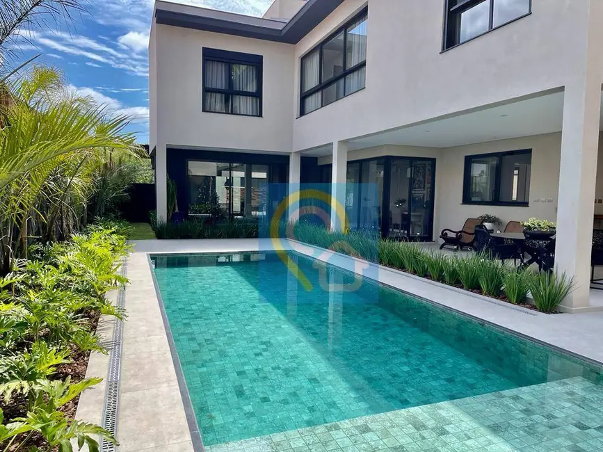 Foto 1 de Casa de Condomínio com 5 quartos à venda e para alugar, 589m2 em Barueri - SP