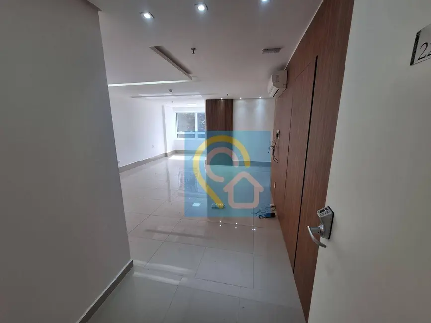 Sala Comercial para alugar, 93m2 em Alphaville Industrial, Barueri - SP - imagem 1 Foto 1 de Sala Comercial para alugar, 93m2 em Alphaville Industrial, Barueri - SP