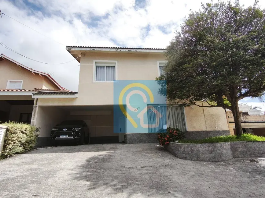 Foto 2 de Casa de Condomínio com 4 quartos à venda, 360m2 em Santana De Parnaiba - SP