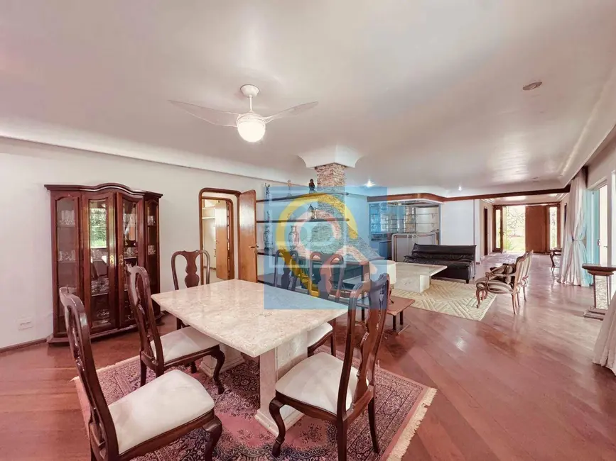 Foto 6 de Casa de Condomínio com 4 quartos à venda e para alugar, 900m2 em Santana De Parnaiba - SP