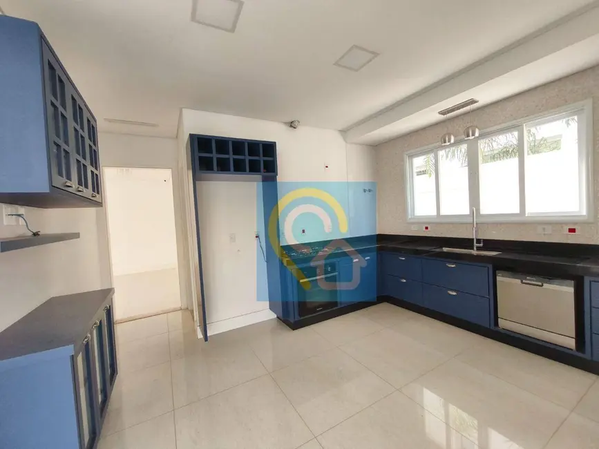Casa de Condomínio com 4 quartos à venda e para alugar, 450m2 em Santana De Parnaiba - SP - imagem 9 Foto 9 de Casa de Condomínio com 4 quartos à venda e para alugar, 450m2 em Santana De Parnaiba - SP