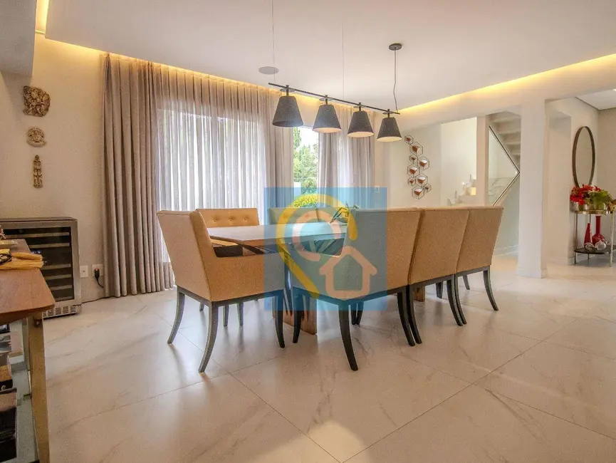 Foto 9 de Casa de Condomínio com 4 quartos à venda, 840m2 em Santana De Parnaiba - SP