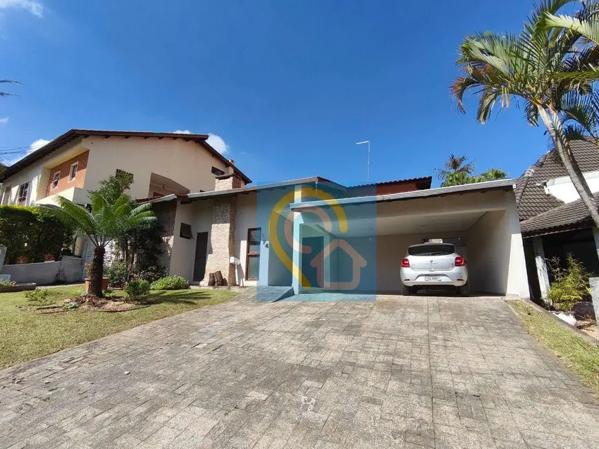 Foto 2 de Casa de Condomínio com 3 quartos à venda, 360m2 em Santana De Parnaiba - SP