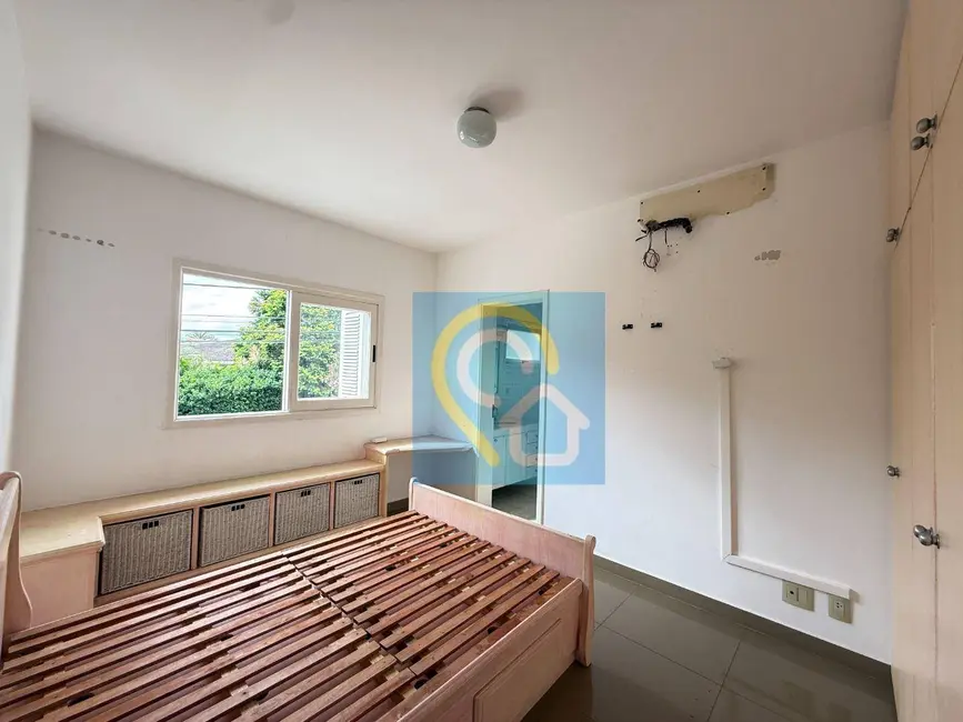 Casa de Condomínio com 4 quartos à venda, 360m2 em Santana De Parnaiba - SP - imagem 6 Foto 6 de Casa de Condomínio com 4 quartos à venda, 360m2 em Santana De Parnaiba - SP