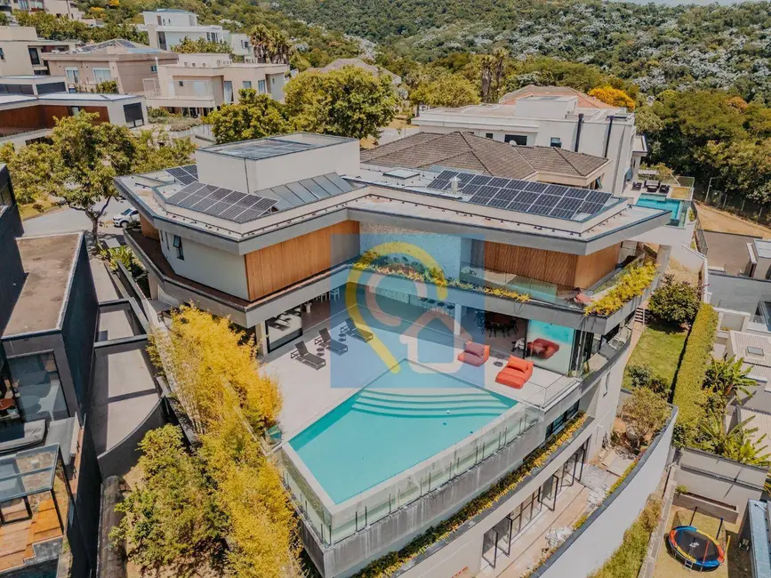 Casa de Condomínio com 4 quartos à venda, 734m2 em Colinas da Anhangüera, Santana De Parnaiba - SP - imagem 3 Foto 3 de Casa de Condomínio com 4 quartos à venda, 734m2 em Colinas da Anhangüera, Santana De Parnaiba - SP