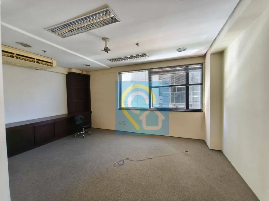 Foto 2 de Sala Comercial para alugar, 31m2 em Alphaville Industrial, Barueri - SP