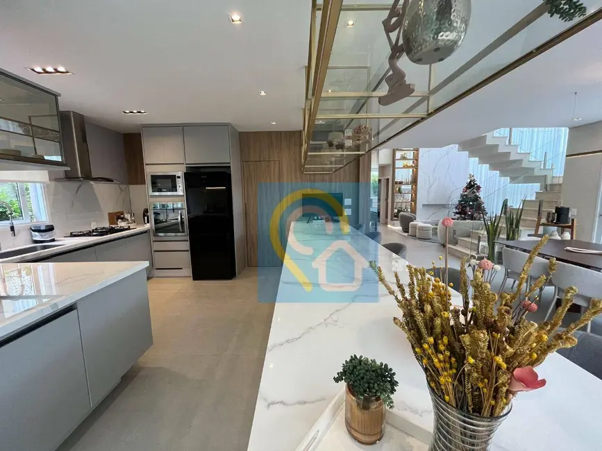 Casa de Condomínio com 5 quartos à venda, 437m2 em Santana De Parnaiba - SP - imagem 5 Foto 5 de Casa de Condomínio com 5 quartos à venda, 437m2 em Santana De Parnaiba - SP