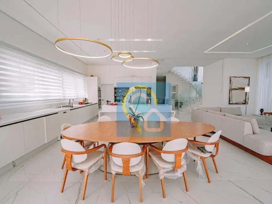 Foto 5 de Casa de Condomínio com 4 quartos à venda, 600m2 em Santana De Parnaiba - SP