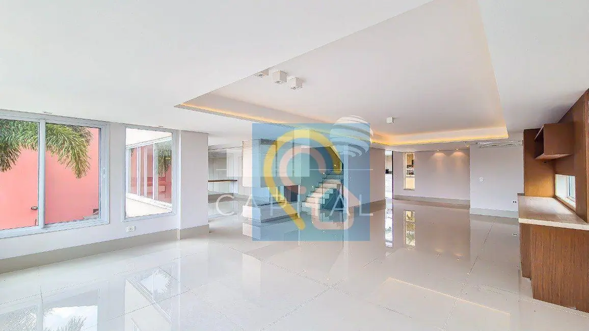 Casa de Condomínio com 4 quartos à venda e para alugar, 500m2 em Santana De Parnaiba - SP - imagem 4 Foto 4 de Casa de Condomínio com 4 quartos à venda e para alugar, 500m2 em Santana De Parnaiba - SP