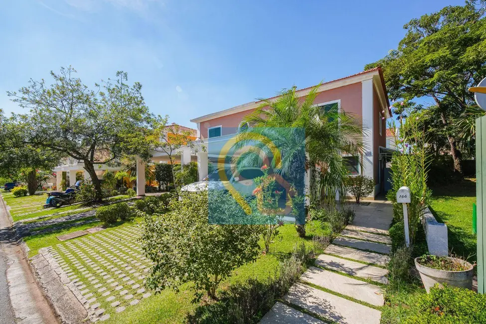 Casa de Condomínio com 3 quartos à venda, 180m2 em Tamboré, Santana De Parnaiba - SP - imagem 2 Foto 2 de Casa de Condomínio com 3 quartos à venda, 180m2 em Tamboré, Santana De Parnaiba - SP