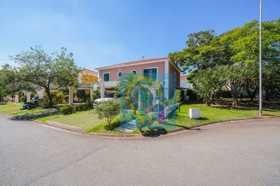 Casa de Condomínio com 3 quartos à venda, 180m2 em Tamboré, Santana De Parnaiba - SP - imagem 4 Foto 4 de Casa de Condomínio com 3 quartos à venda, 180m2 em Tamboré, Santana De Parnaiba - SP
