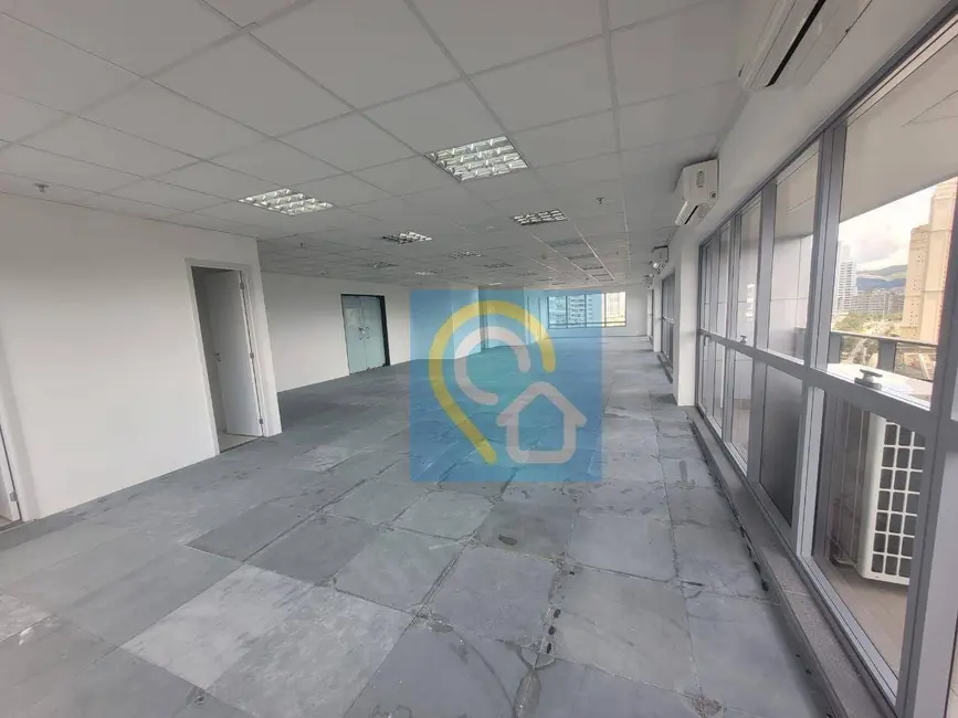 Foto 4 de Sala Comercial para alugar, 269m2 em Empresarial 18 do Forte, Barueri - SP