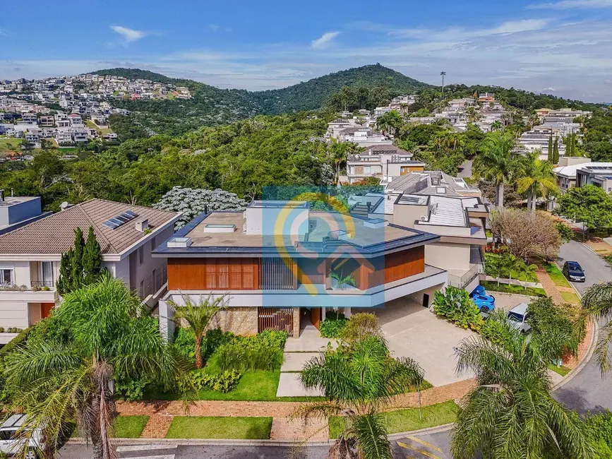 Foto 1 de Casa de Condomínio com 4 quartos à venda, 600m2 em Santana De Parnaiba - SP